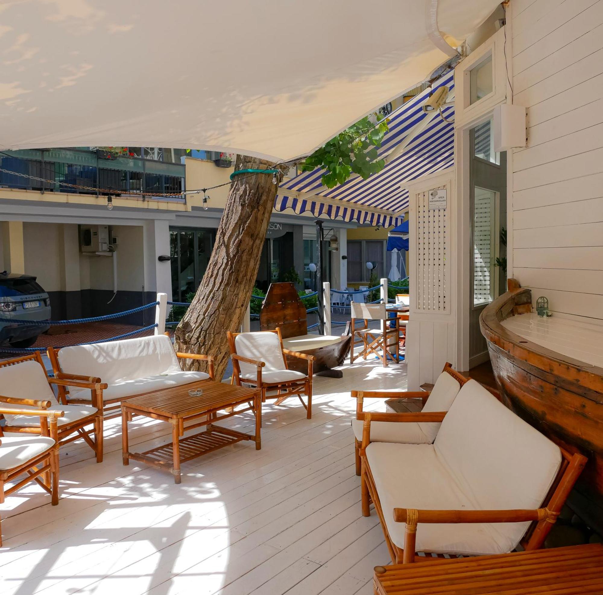 Sirena Boutique Hotel Gabicce Mare Luaran gambar