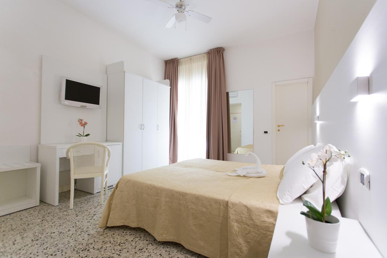 Sirena Boutique Hotel Gabicce Mare Luaran gambar