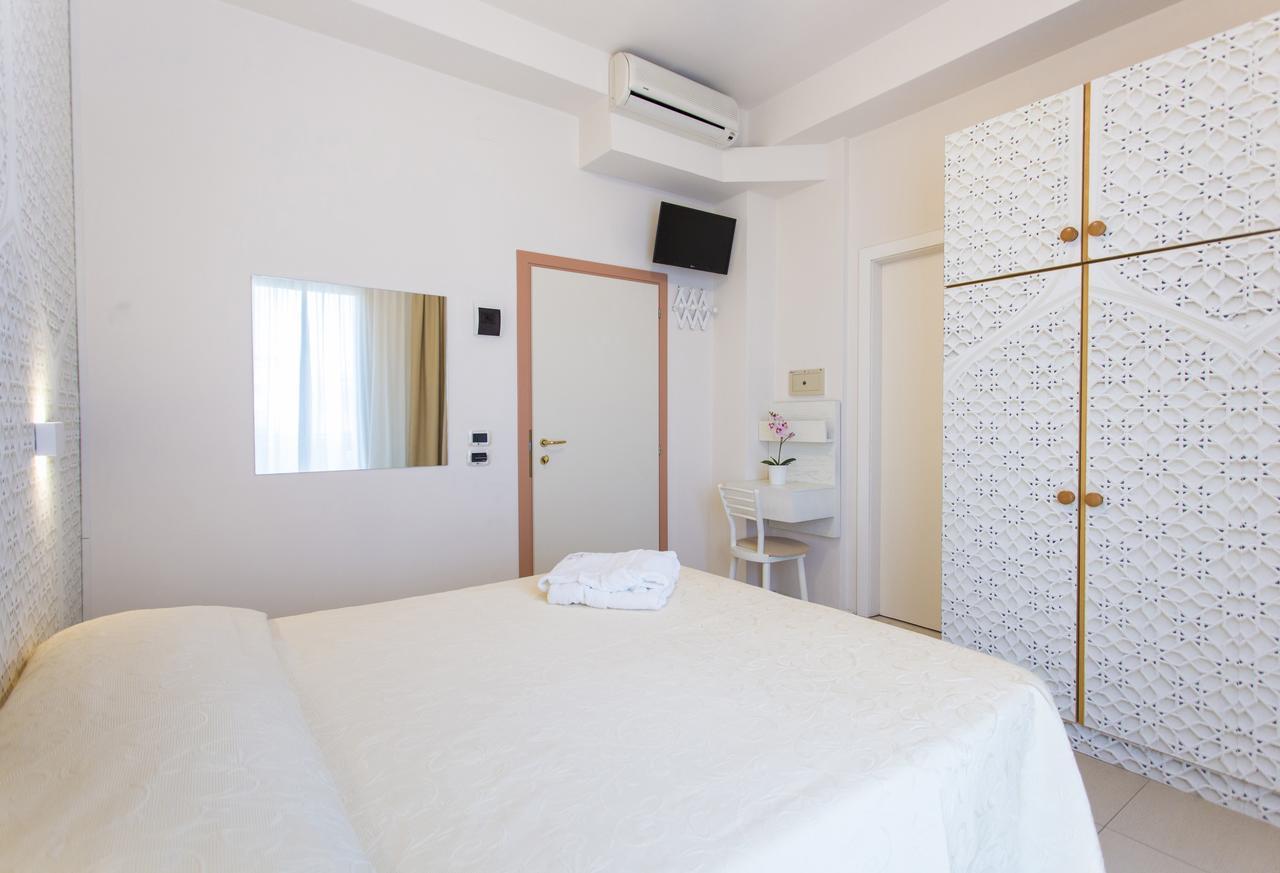 Sirena Boutique Hotel Gabicce Mare Luaran gambar