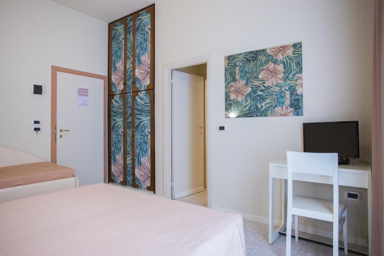 Sirena Boutique Hotel Gabicce Mare Luaran gambar
